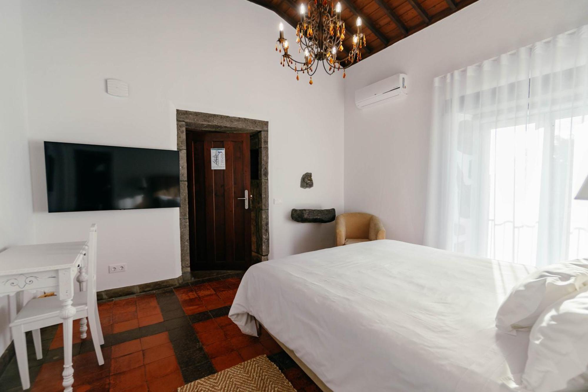 مبيت وإفطار Ponta Delgada Senhora Do Carmo Charm House المظهر الخارجي الصورة